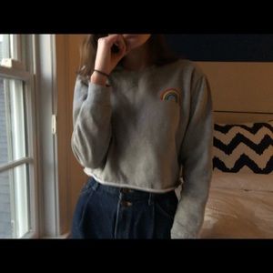 Grey crop sweater with embroidered rainbow